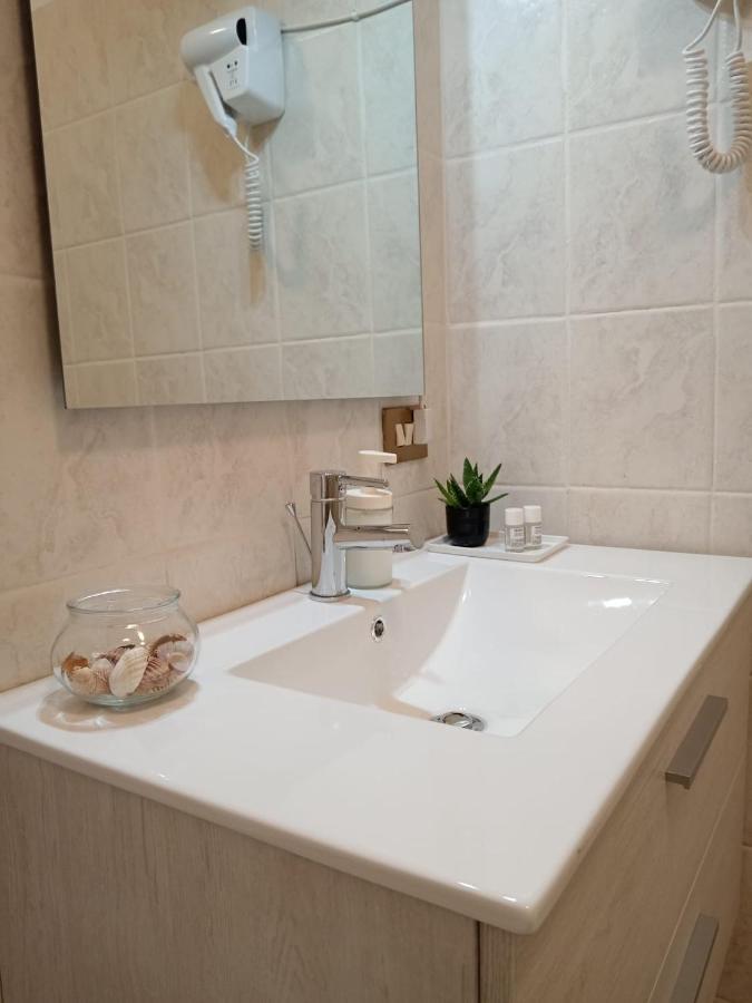 Sunrise Apartment มอนเตโรตอนโด ภายนอก รูปภาพ